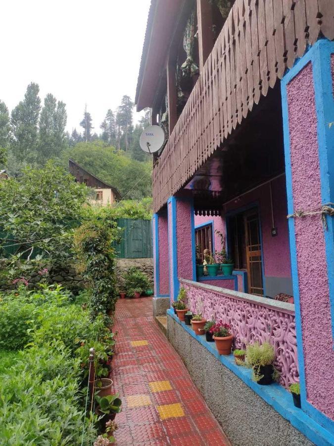 Oyo Home Muzamil Homestay Gulmarg Exterior photo